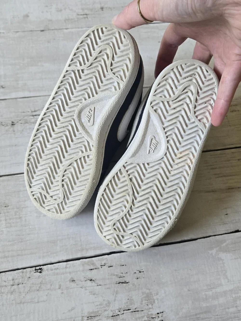 Nike Court Royale Sneakers